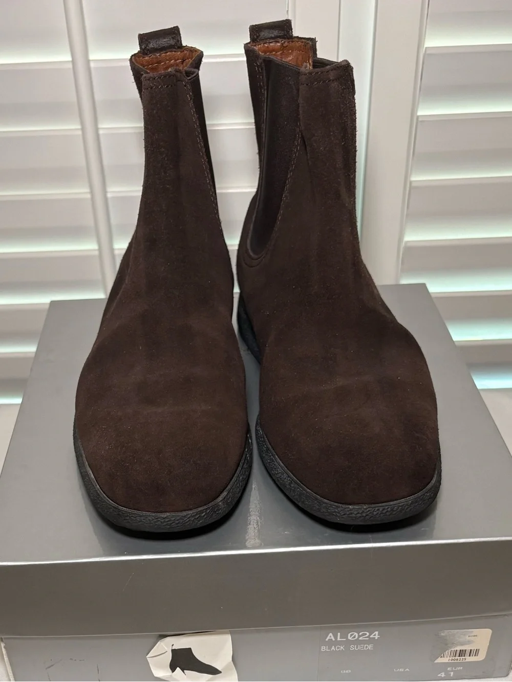 Tod's Dark Brown Suede Chukka Boots